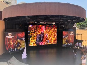 Outdoor TV | music-stage-display-screens Allwetter LCD & LED TV
