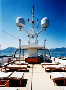 Us Marine Electronics Distributors