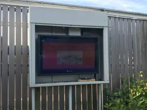 Large Tv Display Screens For Schools Nurseries