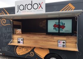 TV Bildschirme für den Außenbereich